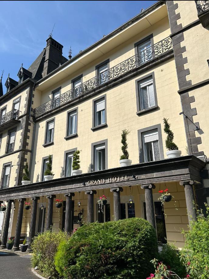 Le Grand Hotel Mont Dore Exterior photo